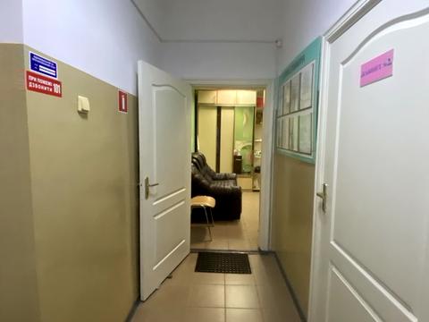 комерційна за адресою Шевченка вул., 4