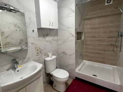 квартира за адресою смт. Слобожанське, Героїв України вул. (Теплична), 3-А