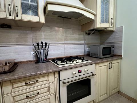 квартира за адресою Тадеуша Костюшка вул., 16