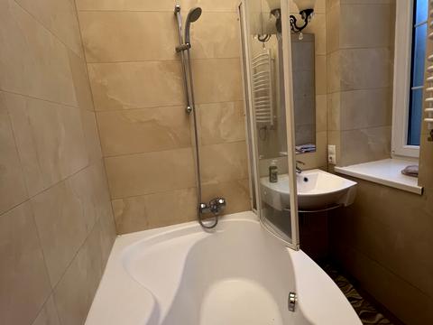 квартира за адресою Тадеуша Костюшка вул., 16