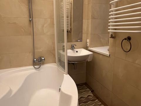 квартира за адресою Тадеуша Костюшка вул., 16