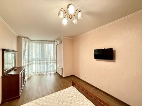 квартира за адресою Драгоманова вул., 2