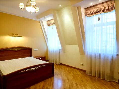 квартира за адресою Андріївський узвіз, 1-А