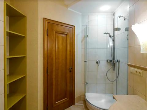 квартира за адресою Андріївський узвіз, 1-А