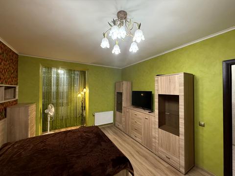 квартира по адресу Ивана Пулюя ул., 40