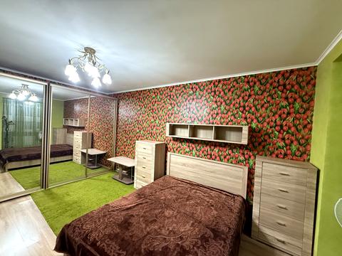 квартира по адресу Ивана Пулюя ул., 40