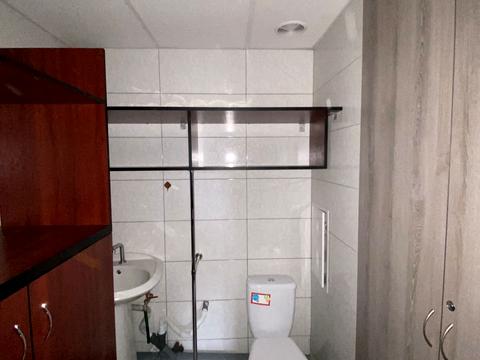 комерційна за адресою Головатого вул., 20