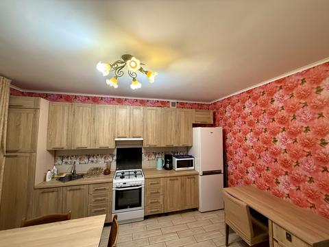 квартира по адресу Ивана Пулюя ул., 40