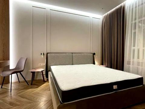 квартира по адресу Андрея Верхогляда ул. (Михайла Драгомирова), 15-Б