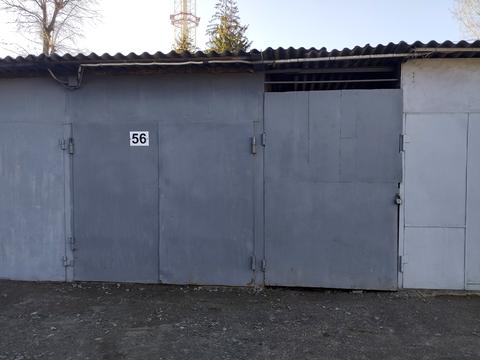 паркомісце за адресою Ґарета Джонса вул. (Сім'ї Хохлових), 8А