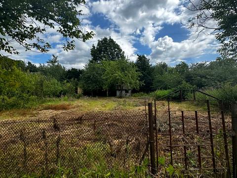 участок по адресу 