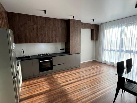 квартира за адресою Студентська вул., 24