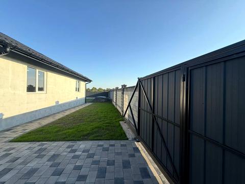 будинок за адресою Рівне, Шкільна