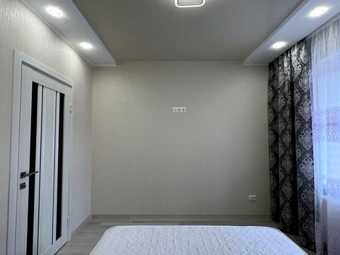 квартира за адресою Олега Антонова вул. (Карла Маркса), 13б