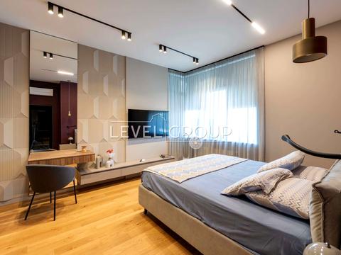 квартира за адресою Київ, Дніпровська набережна вул., 14г