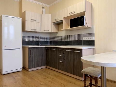 квартира за адресою Драгоманова вул., 2-Б