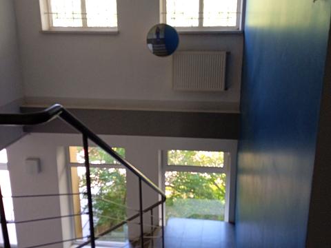 комерційна за адресою Родини Крушельницьких вул., 5