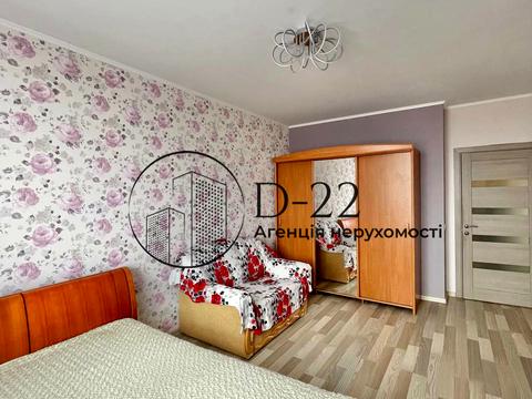 квартира за адресою Ревуцького вул., 7-В