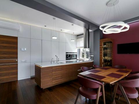 будинок за адресою Авіаторів вул.