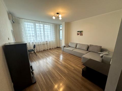 квартира за адресою Єлизавети Чавдар вул., 1