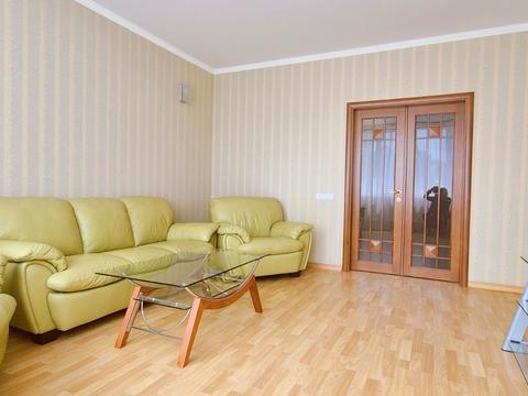 квартира по адресу Миколы Бажана просп., 12