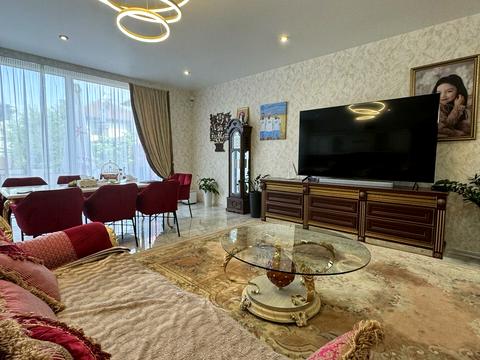 дом по адресу с. Петропавловская борщаговка, ПАркова, 20