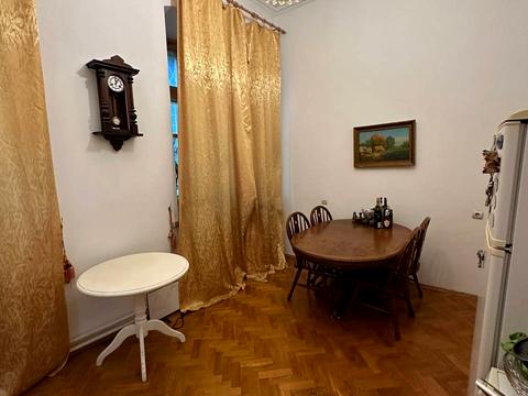 квартира за адресою Генерала Генадія Воробйова вул. (Курська), 3