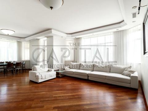 будинок за адресою смт. Козин, Старокиївська вул.