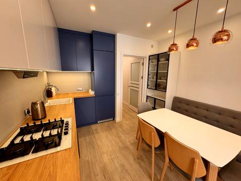 квартира за адресою Карла Мікльоша вул., 25