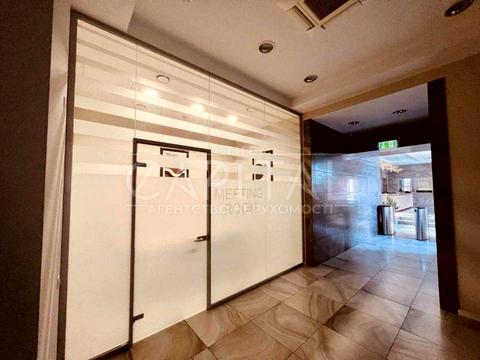 комерційна за адресою Київ, Митрофана Довнар-Запольського вул., 7