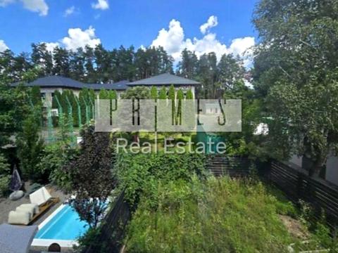 дом по адресу  ул. (Грибоедова)