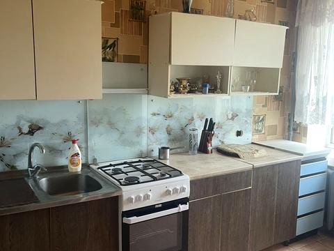 квартира за адресою Космічна вул., 6