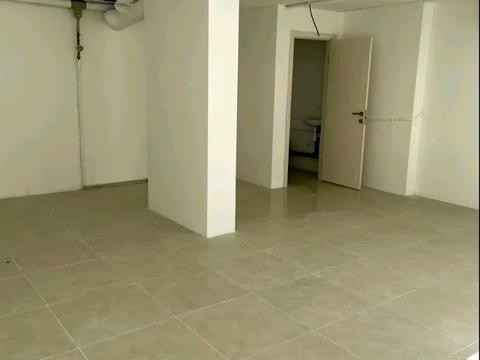 комерційна за адресою Малоголосківська вул., 44