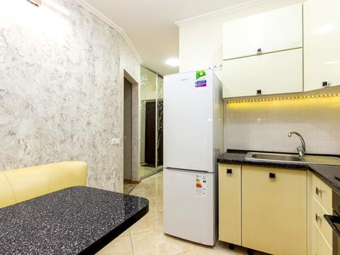 квартира за адресою Чорновола вул., 56