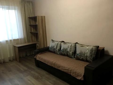 квартира за адресою Воскресенська вул., 18
