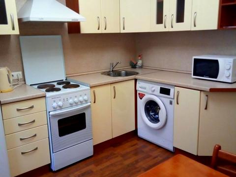 квартира за адресою Феодосійський пров., 14