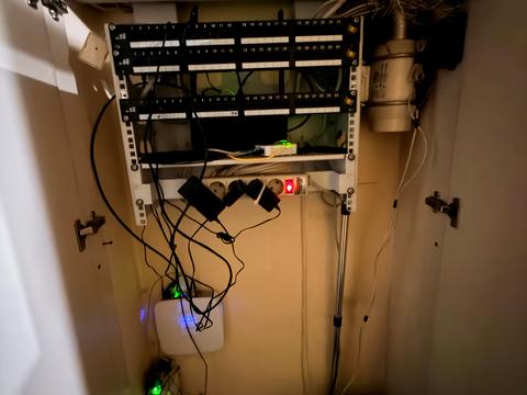 комерційна за адресою Костянтинівська вул., 20/14