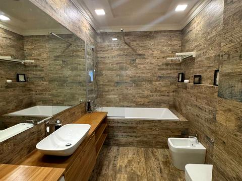 квартира за адресою Андрія Верхогляда вул. (Михайла Драгомирова), 9