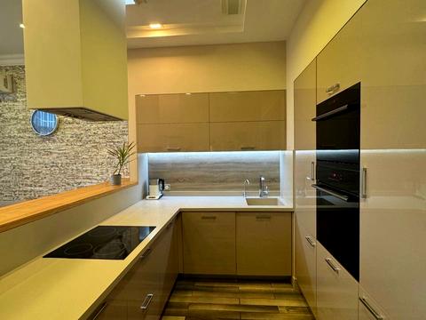 квартира за адресою Андрія Верхогляда вул. (Михайла Драгомирова), 9