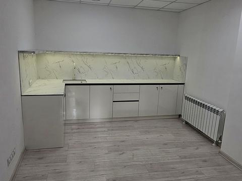 комерційна за адресою Урлівська вул., 11-А