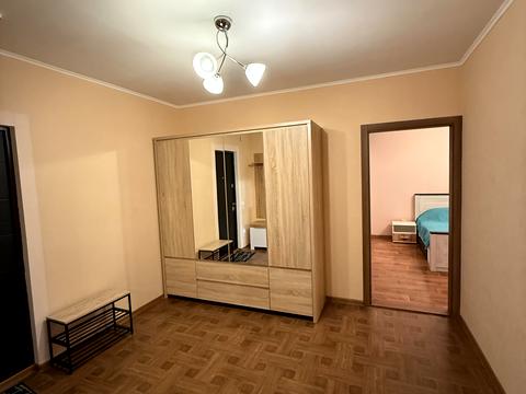 квартира за адресою Ревуцького вул., 54