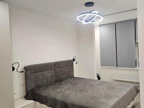 квартира за адресою Салютна вул., 2-Б