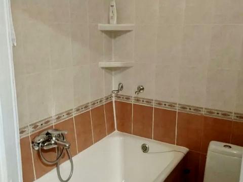 квартира за адресою Лаврська вул. (Січневого Повстання), 4-А