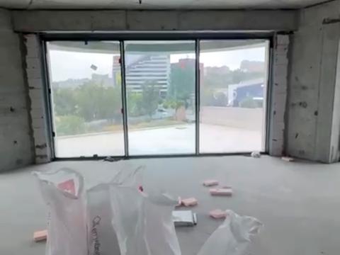 комерційна за адресою Набережна Перемоги вул., 9-Б