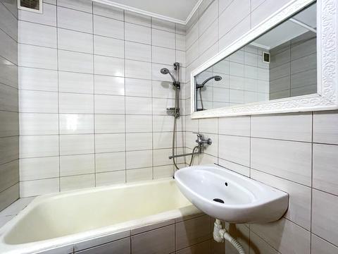 квартира за адресою Богдана-Ігора Антонича вул., 10