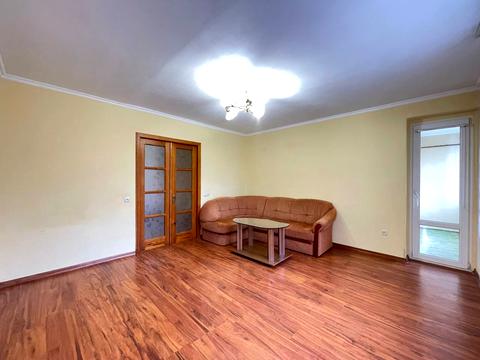 квартира за адресою Богдана-Ігора Антонича вул., 10