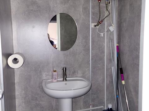 комерційна за адресою Київська вул., 37