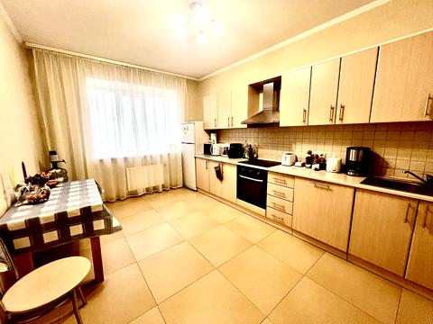 квартира за адресою Попова, 3