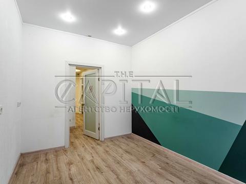 комерційна за адресою Оболонська набережна вул., 19