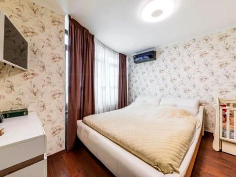 квартира по адресу Науки просп., 80-А/73